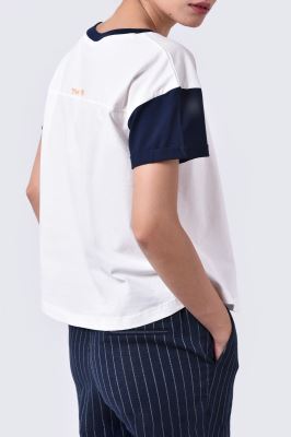 تیشرت آستین کوتاه چاپی زنانه