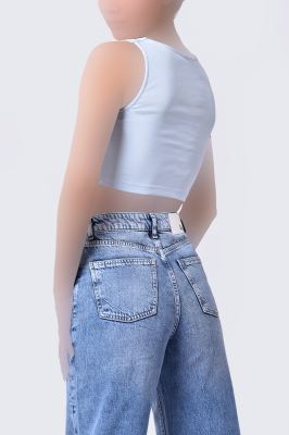 تاپ تیشرتی کراپ ساده زنانه