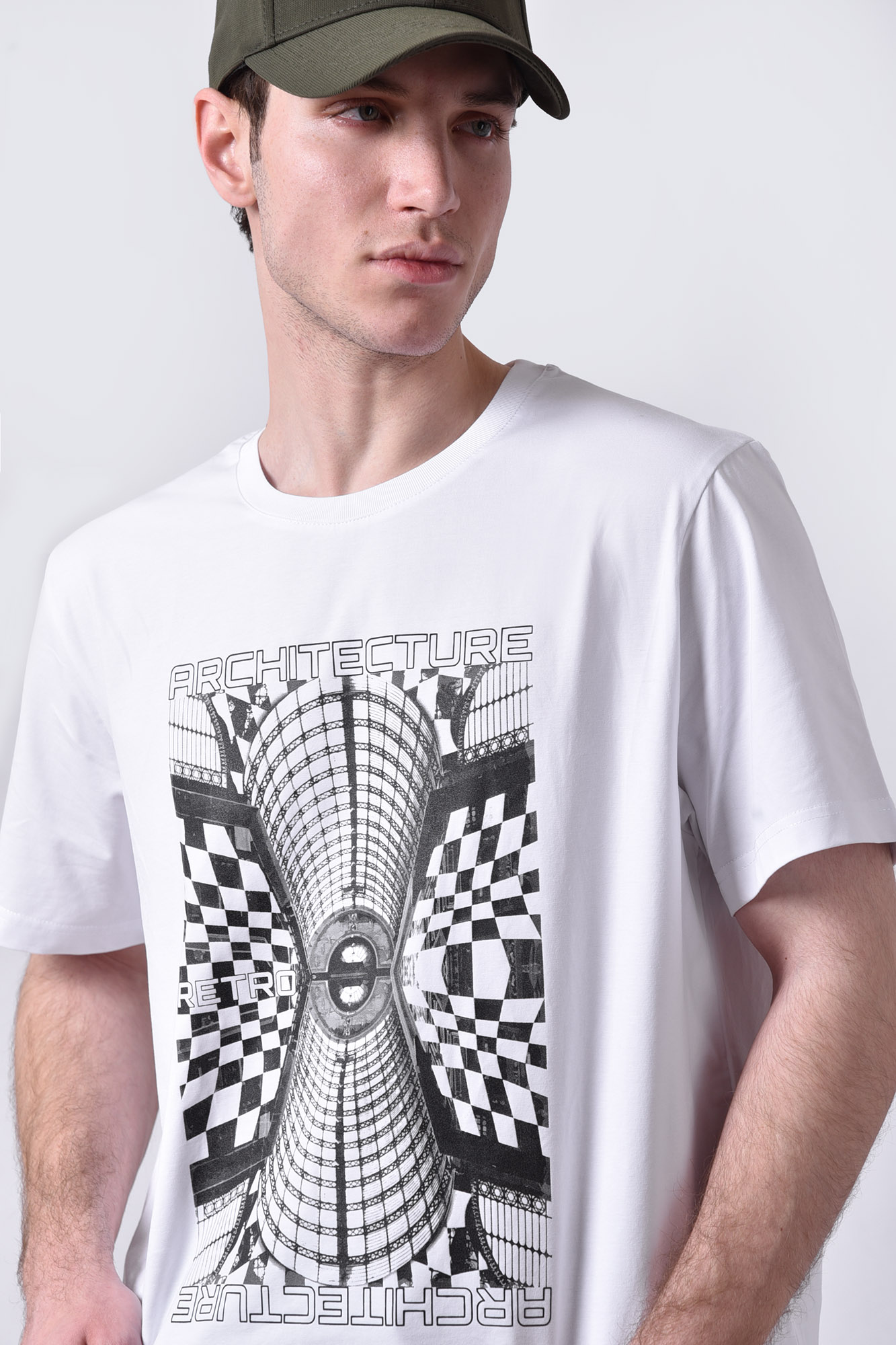 تیشرت آستین کوتاه چاپی مردانه