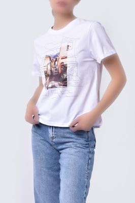 تیشرت آستین کوتاه چاپی زنانه