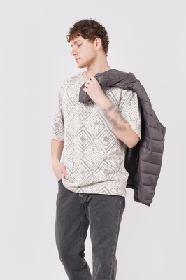 تیشرت آستین کوتاه طرحدار مردانه