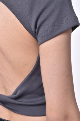 تیشرت آستین کوتاه ساده زنانه