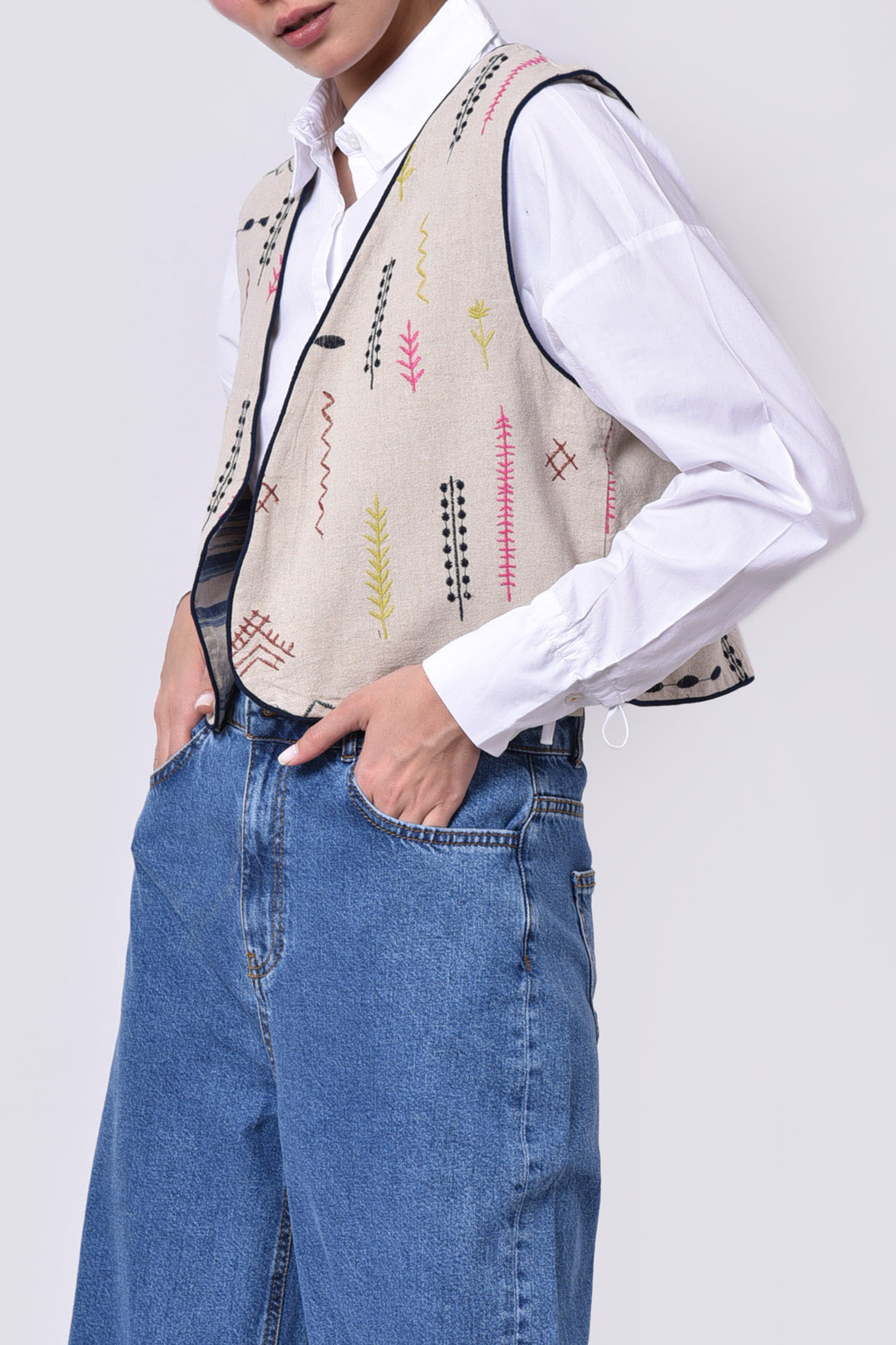 وست گلدوزی زنانه