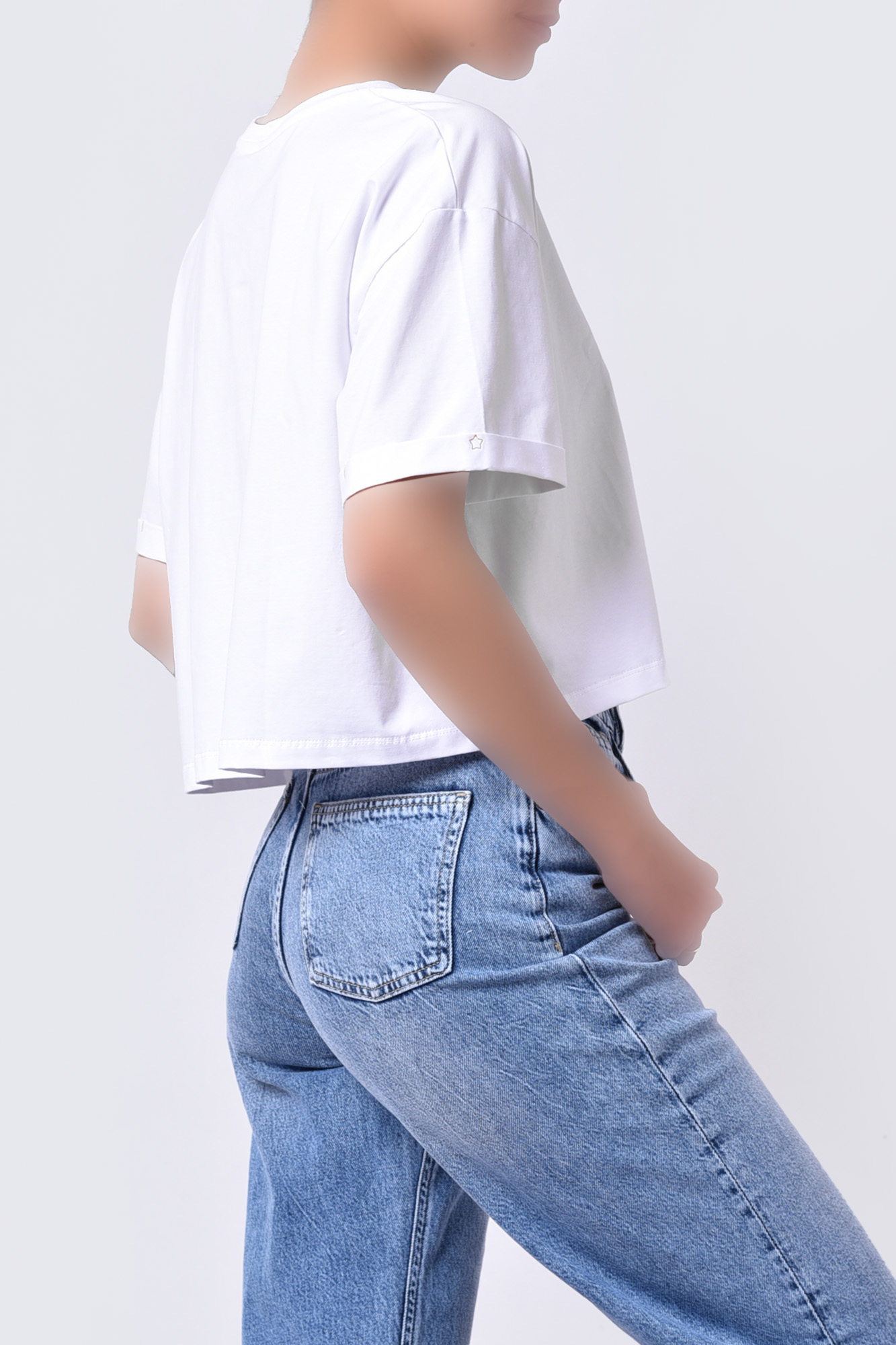 تیشرت آستین کوتاه چاپی زنانه