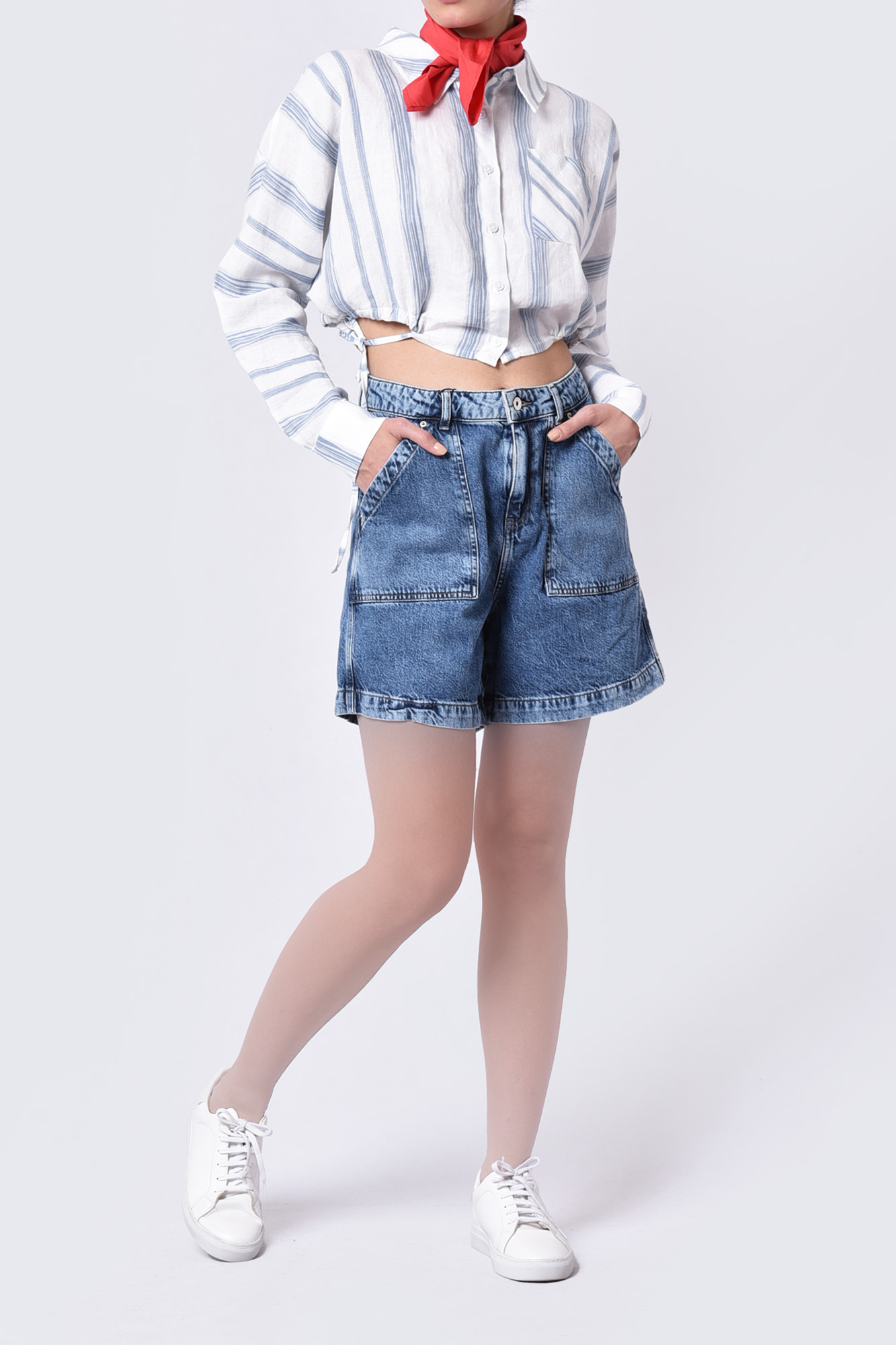 شومیز آستین بلند طرحدار زنانه