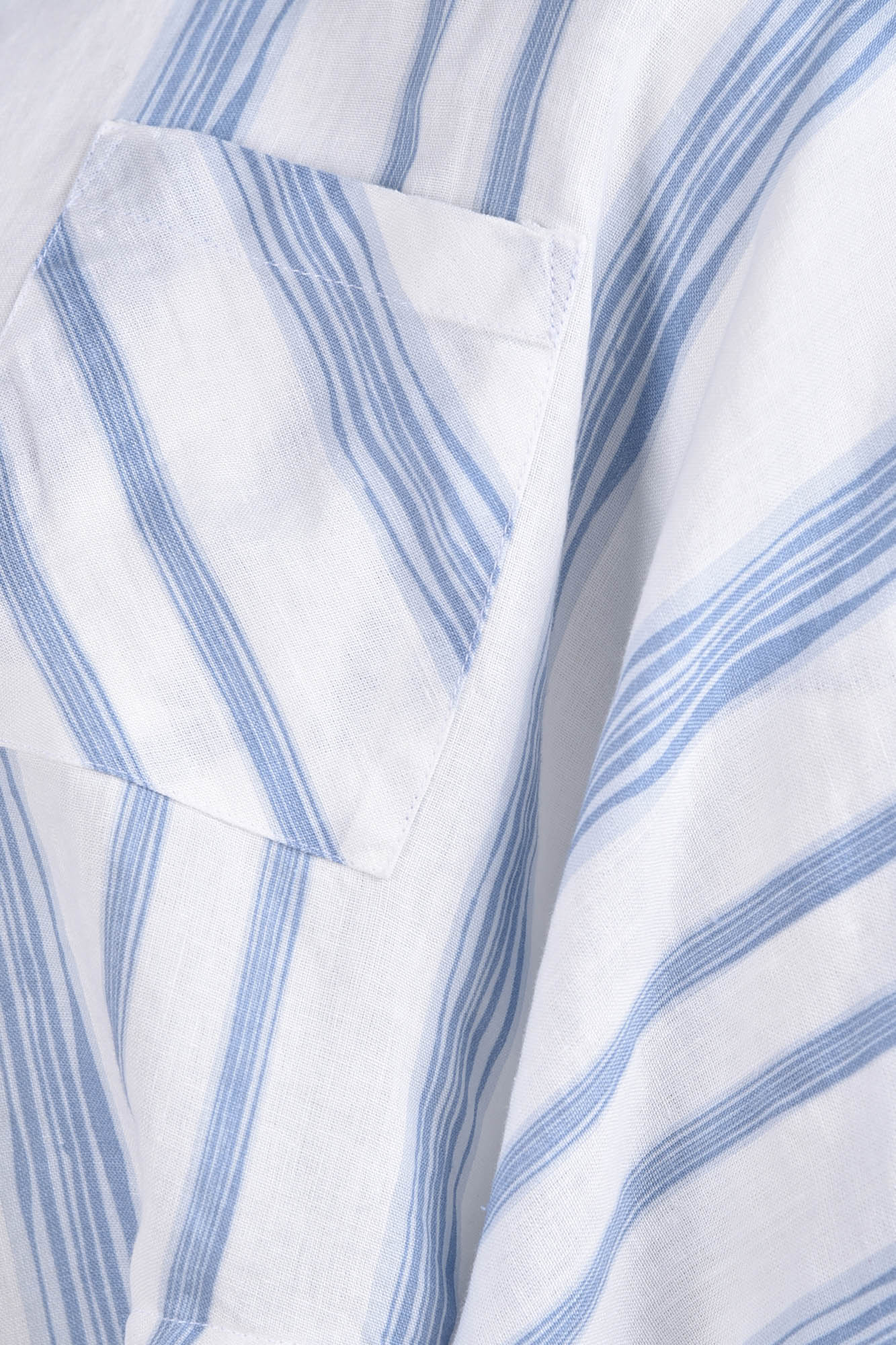 شومیز آستین بلند طرحدار زنانه