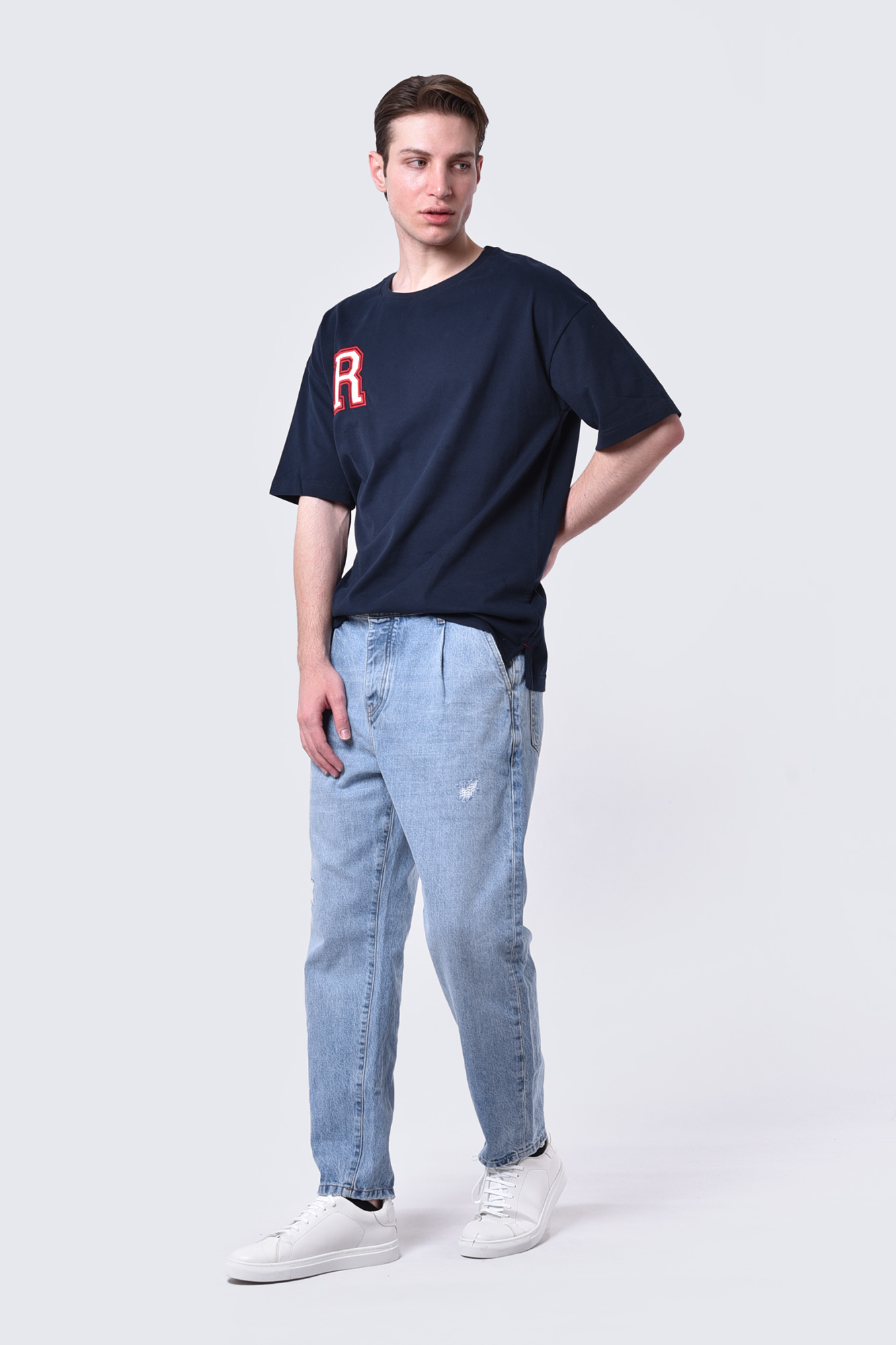 تیشرت آستین کوتاه گلدوزی مردانه