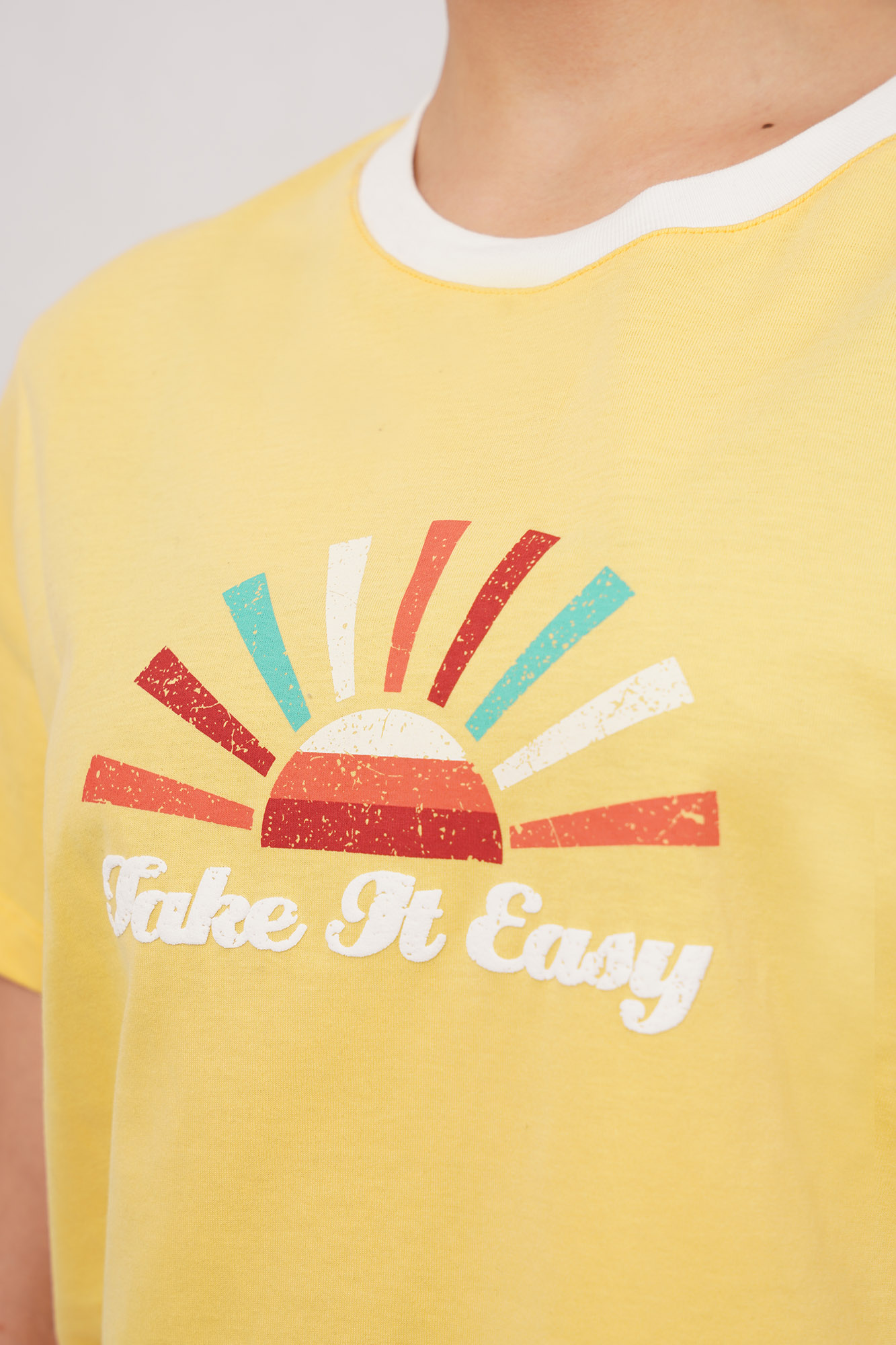 تیشرت چاپی زنانه