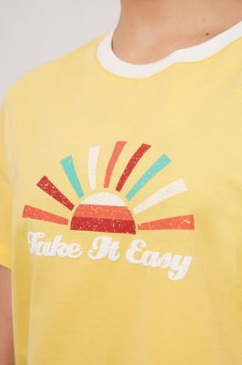 تیشرت چاپی زنانه