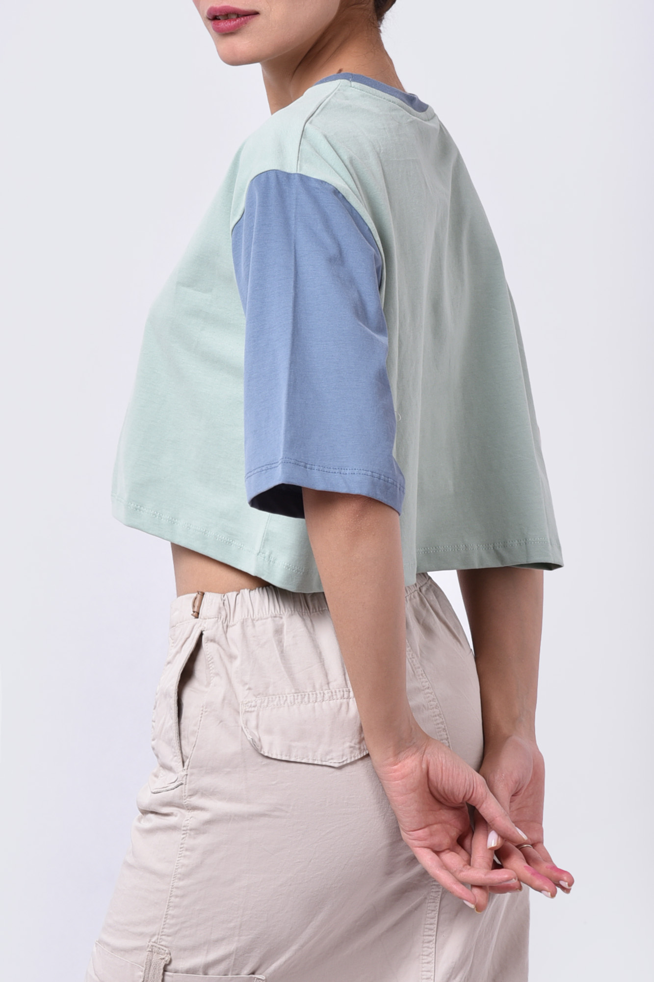 تیشرت آستین کوتاه چاپی زنانه