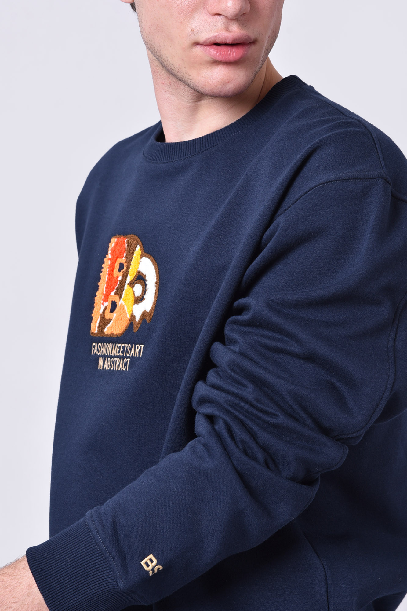 تیشرت آستین بلند گلدوزی مردانه