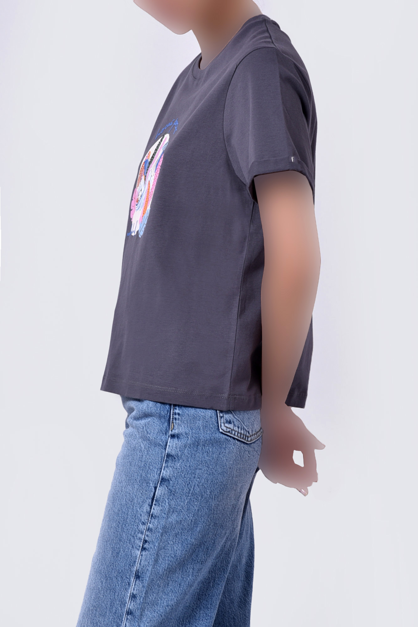 تیشرت آستین کوتاه چاپی زنانه