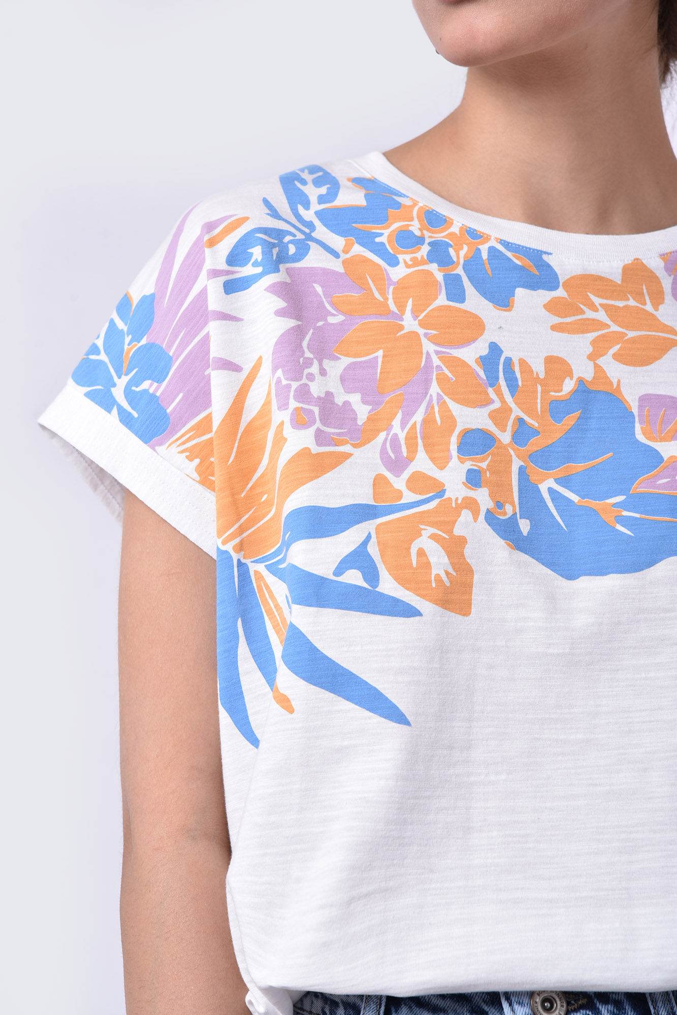 تیشرت چاپی زنانه