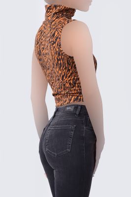 تاپ تیشرتی طرحدار زنانه