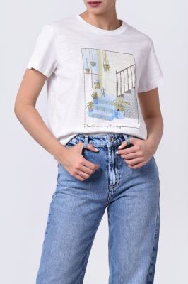 تیشرت آستین کوتاه چاپی زنانه