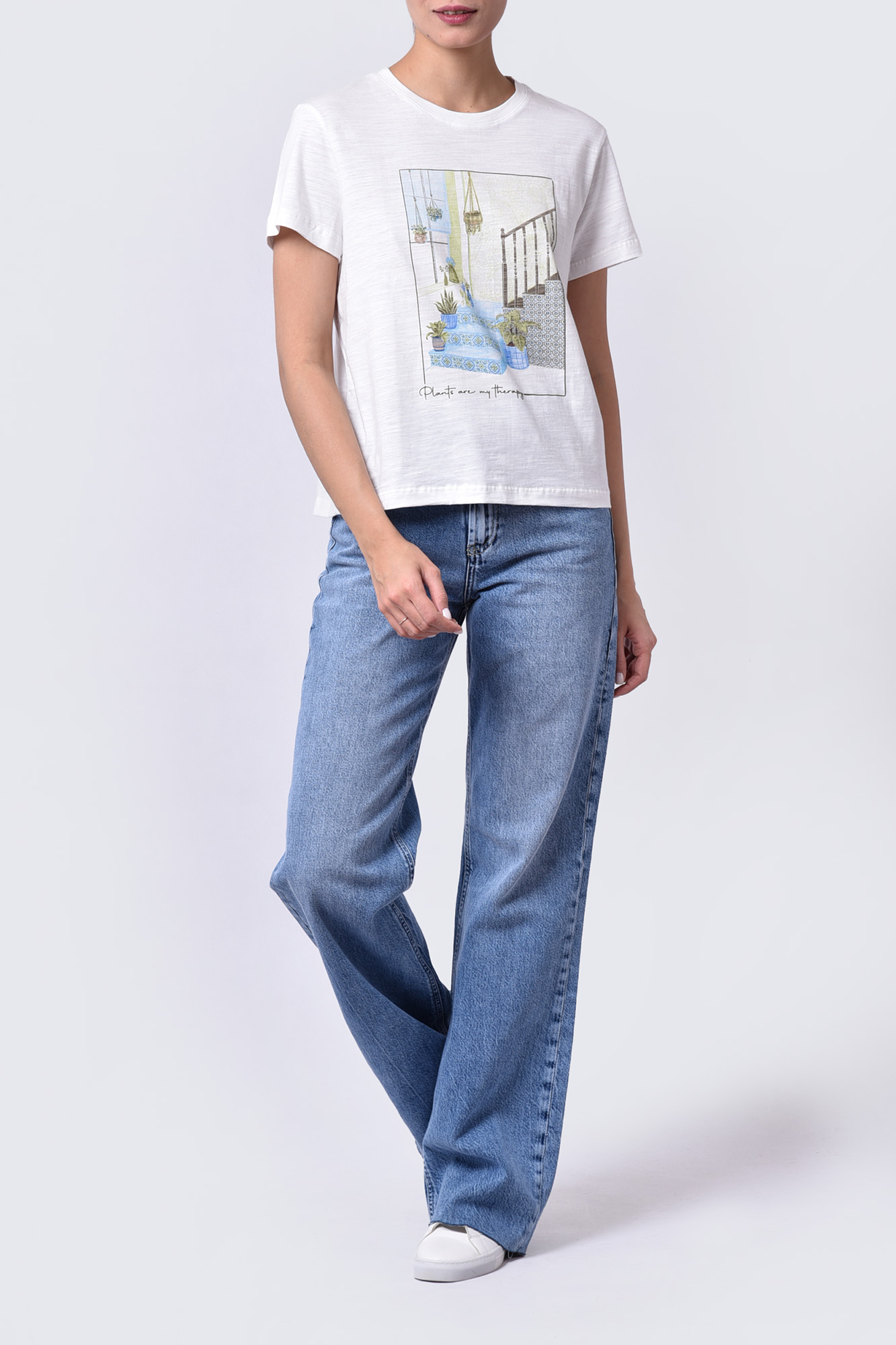 تیشرت آستین کوتاه چاپی زنانه