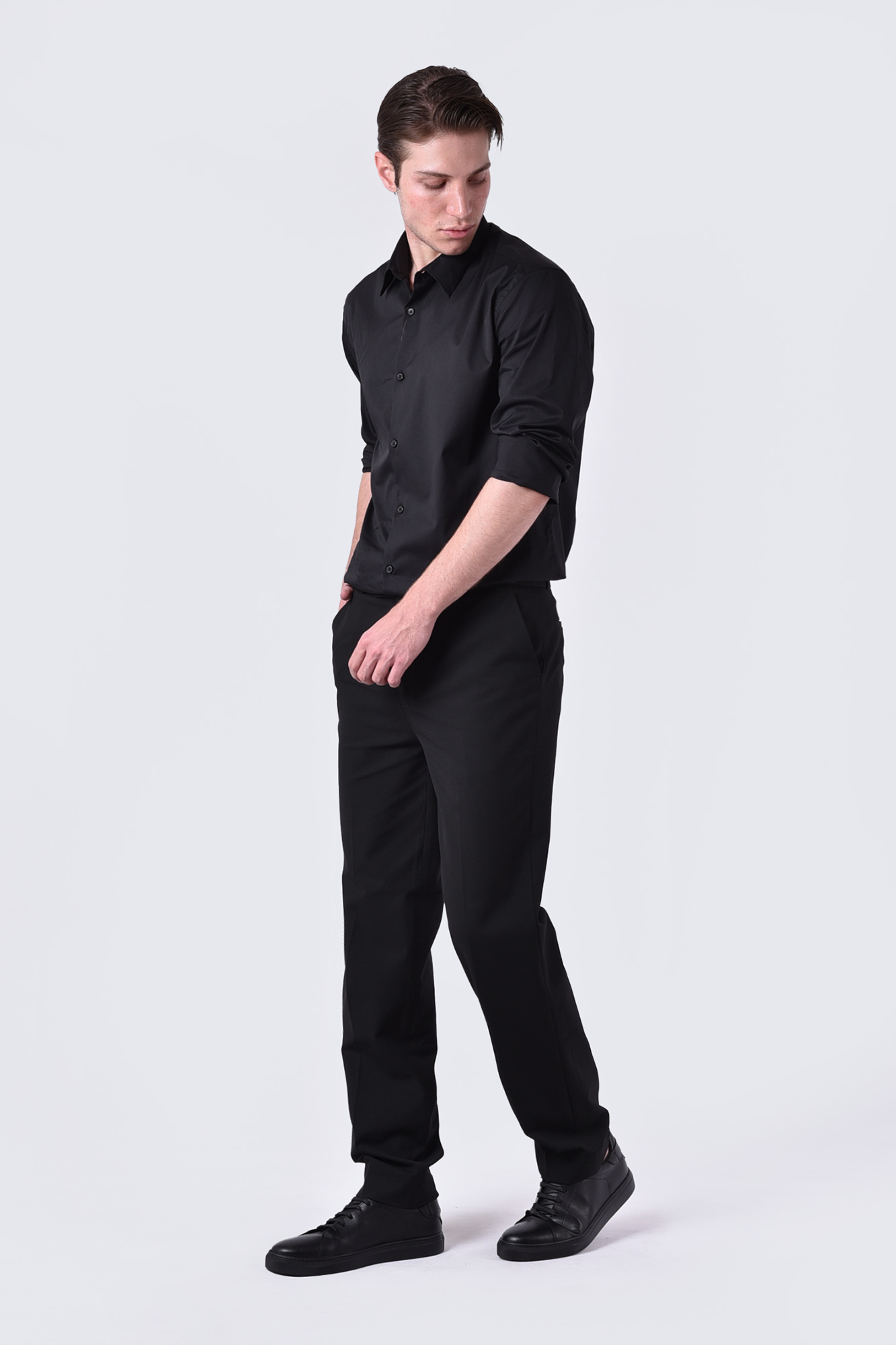 پیراهن آستین بلند ساده مردانه