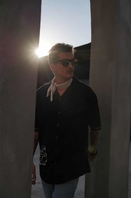 پیراهن آستین کوتاه گلدوزی مردانه