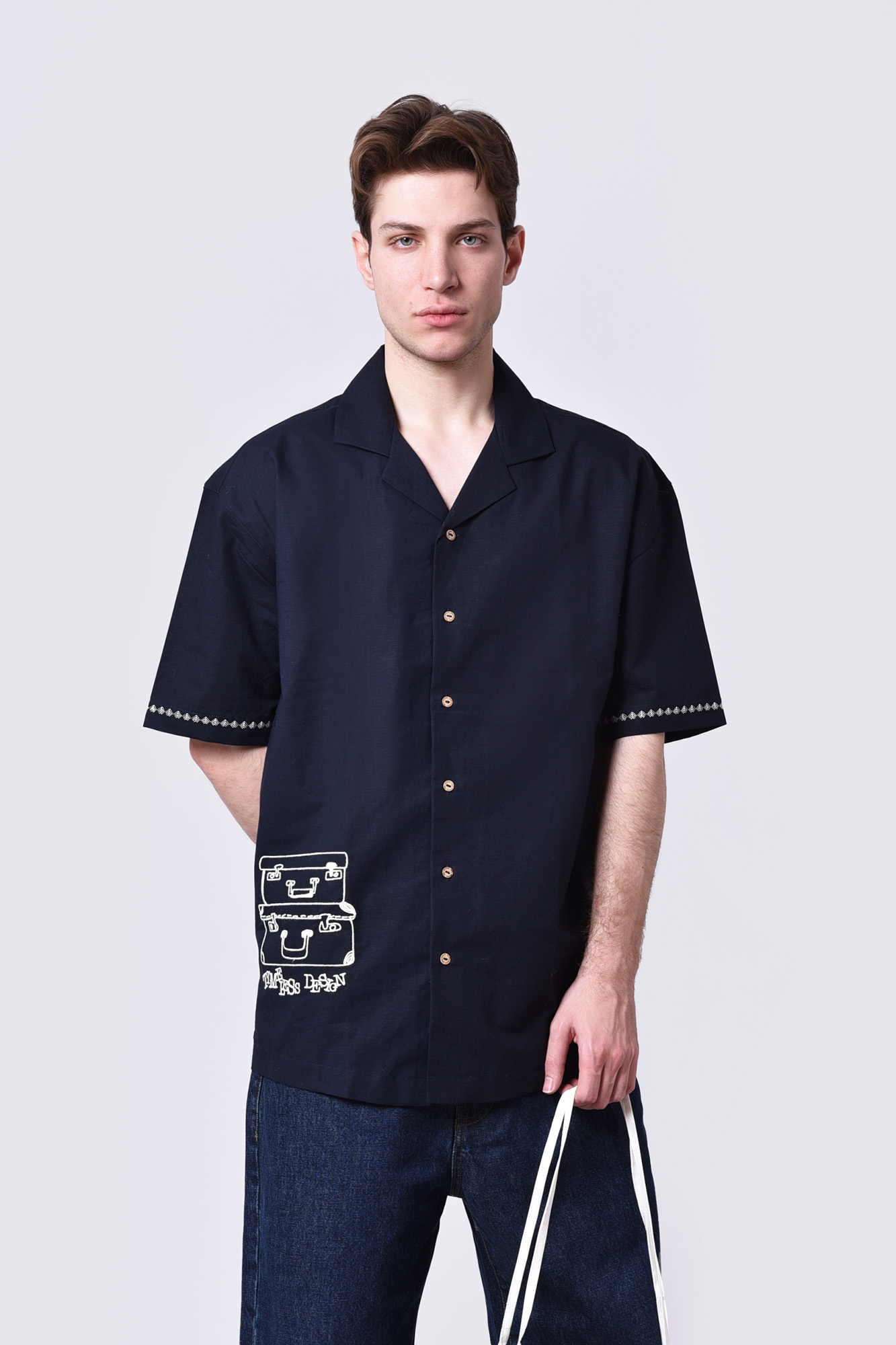 پیراهن آستین کوتاه گلدوزی مردانه