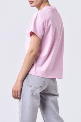 تیشرت آستین کوتاه چاپی زنانه