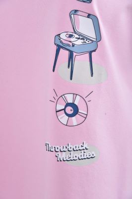 تیشرت آستین کوتاه چاپی زنانه