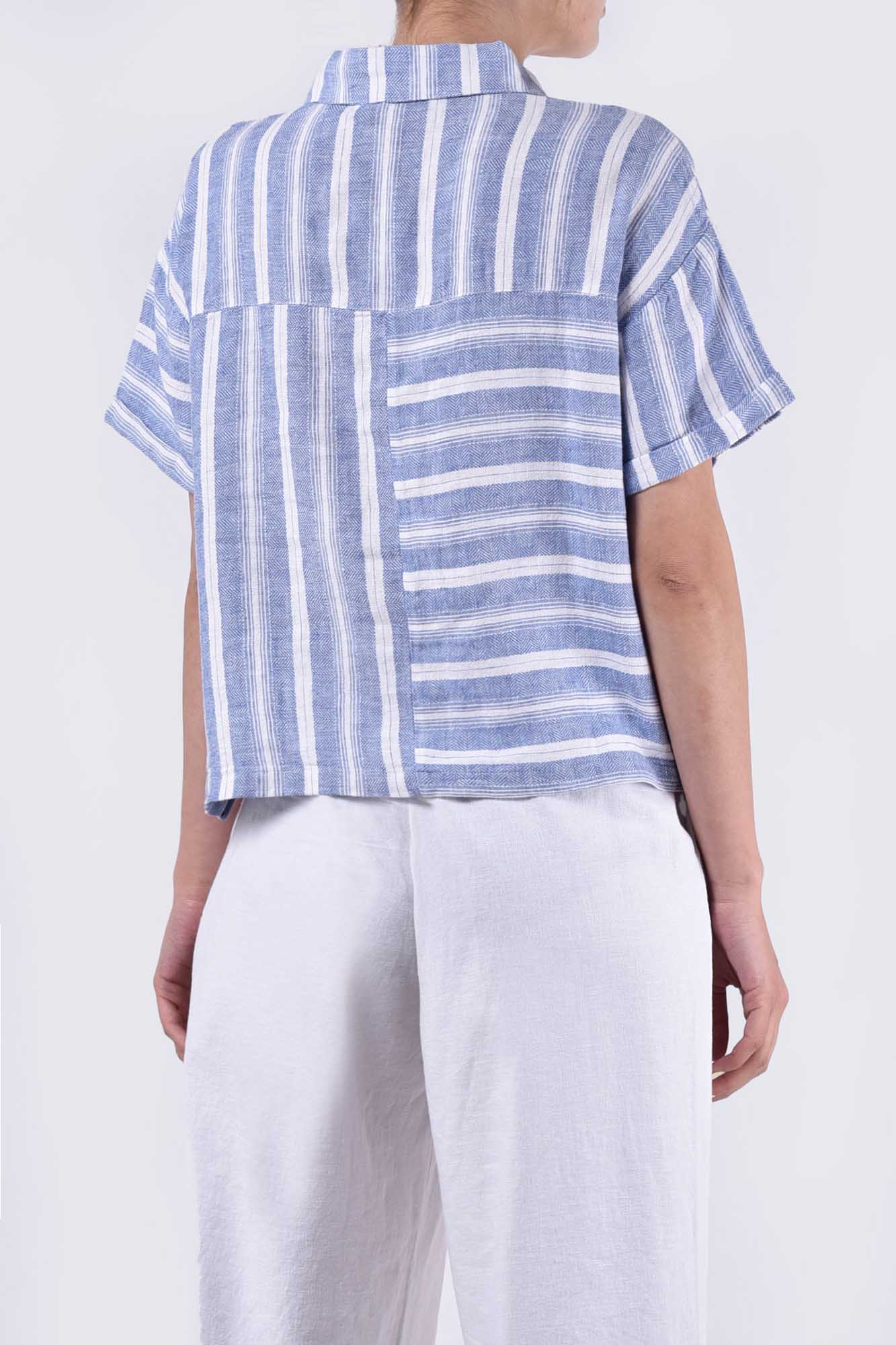 بلوز آستین کوتاه طرحدار زنانه