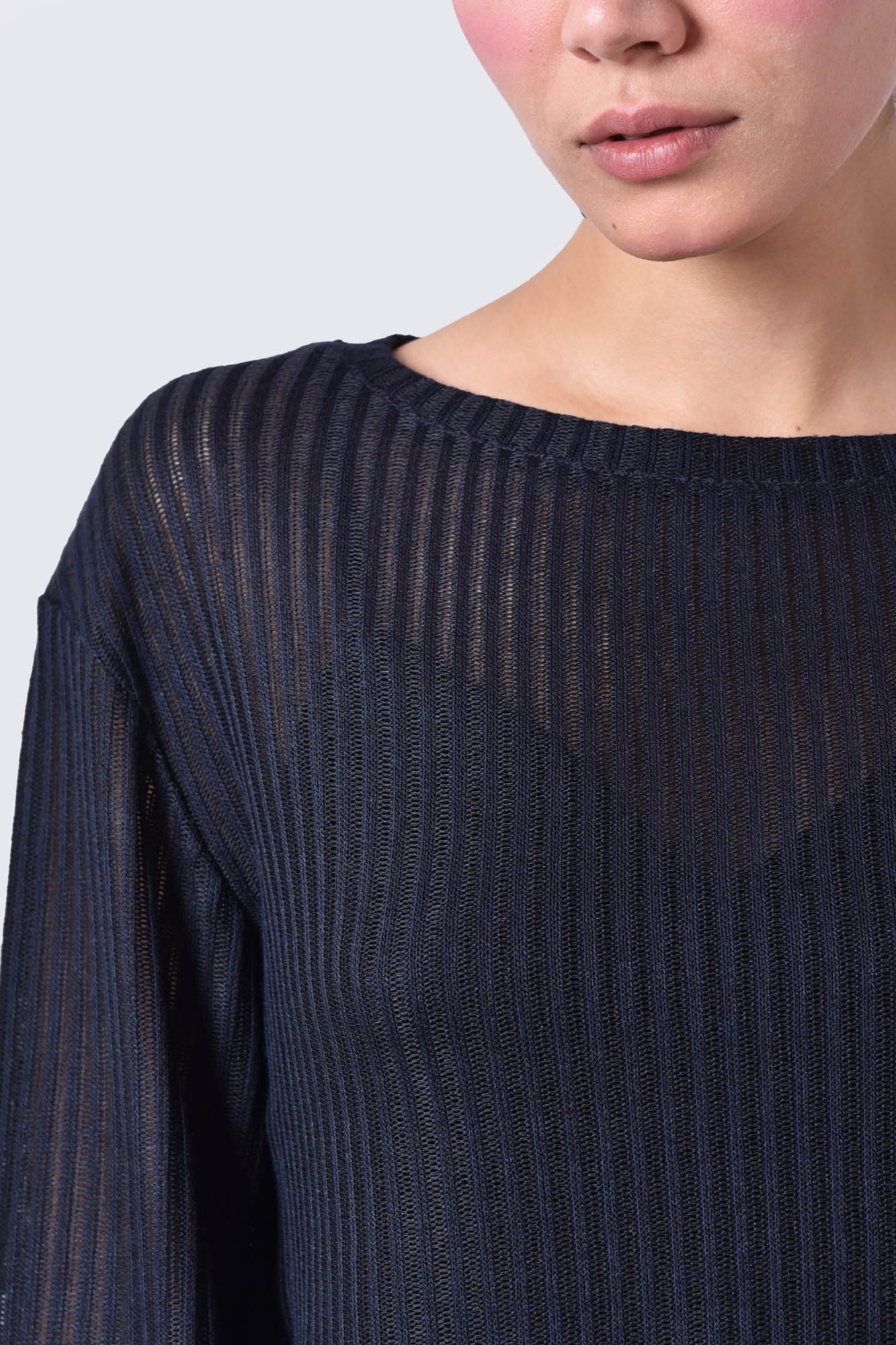 بلوز آستین بلند ساده زنانه