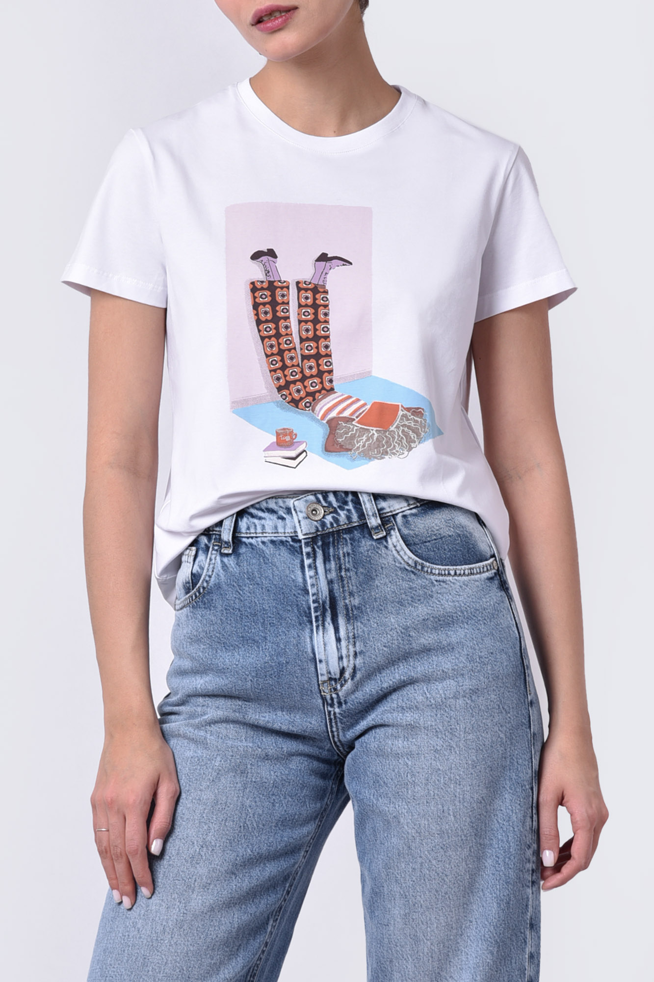 تیشرت آستین کوتاه چاپی زنانه