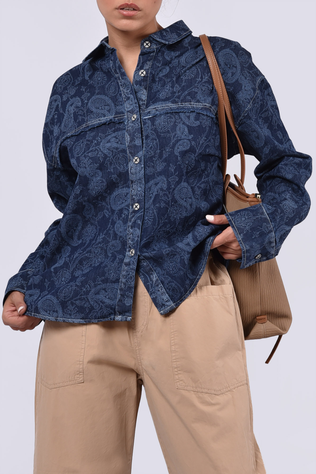 شومیز آستین بلند طرحدار زنانه