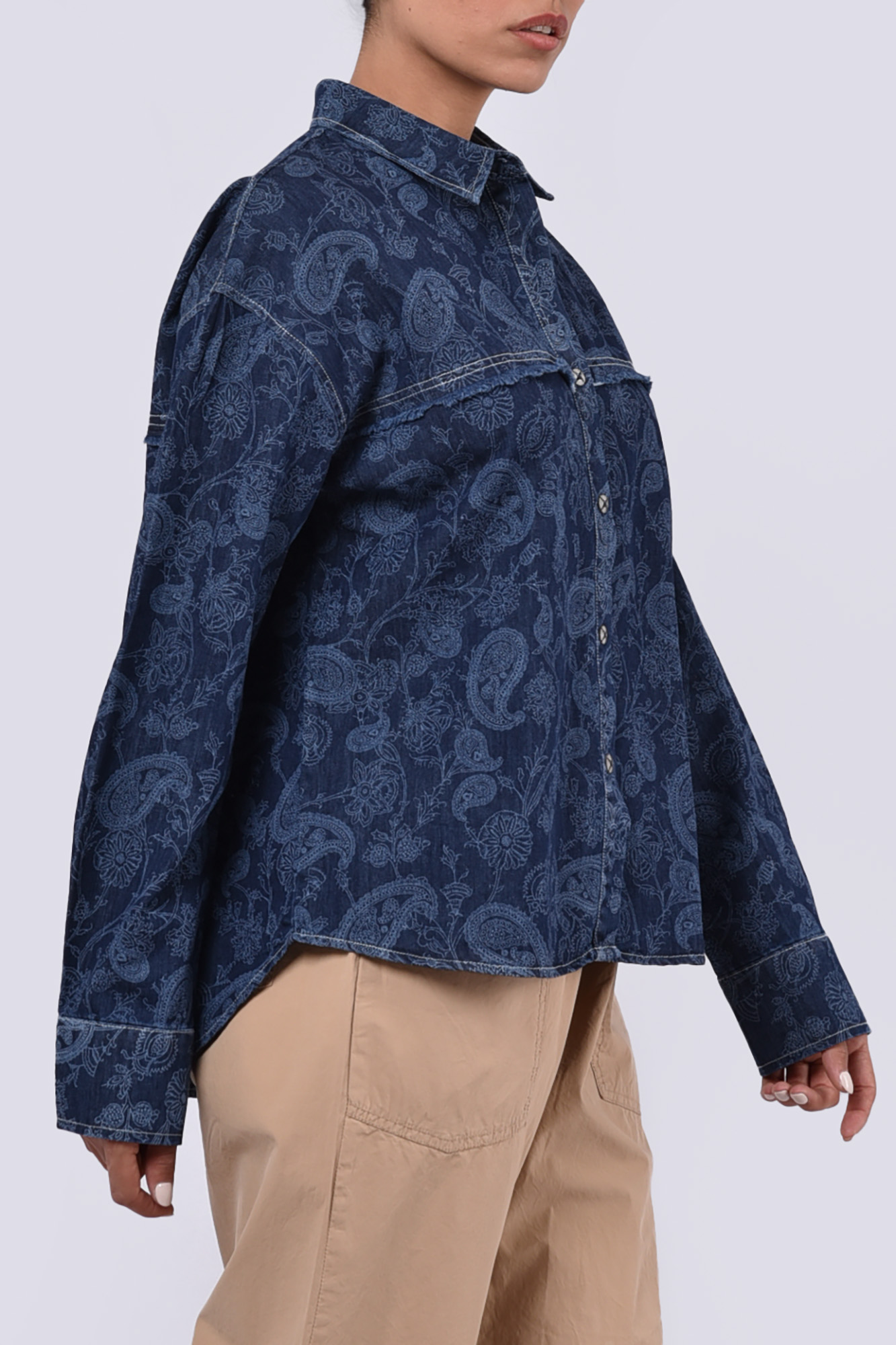 شومیز آستین بلند طرحدار زنانه