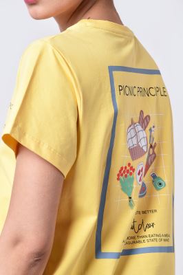 تیشرت آستین کوتاه چاپی زنانه