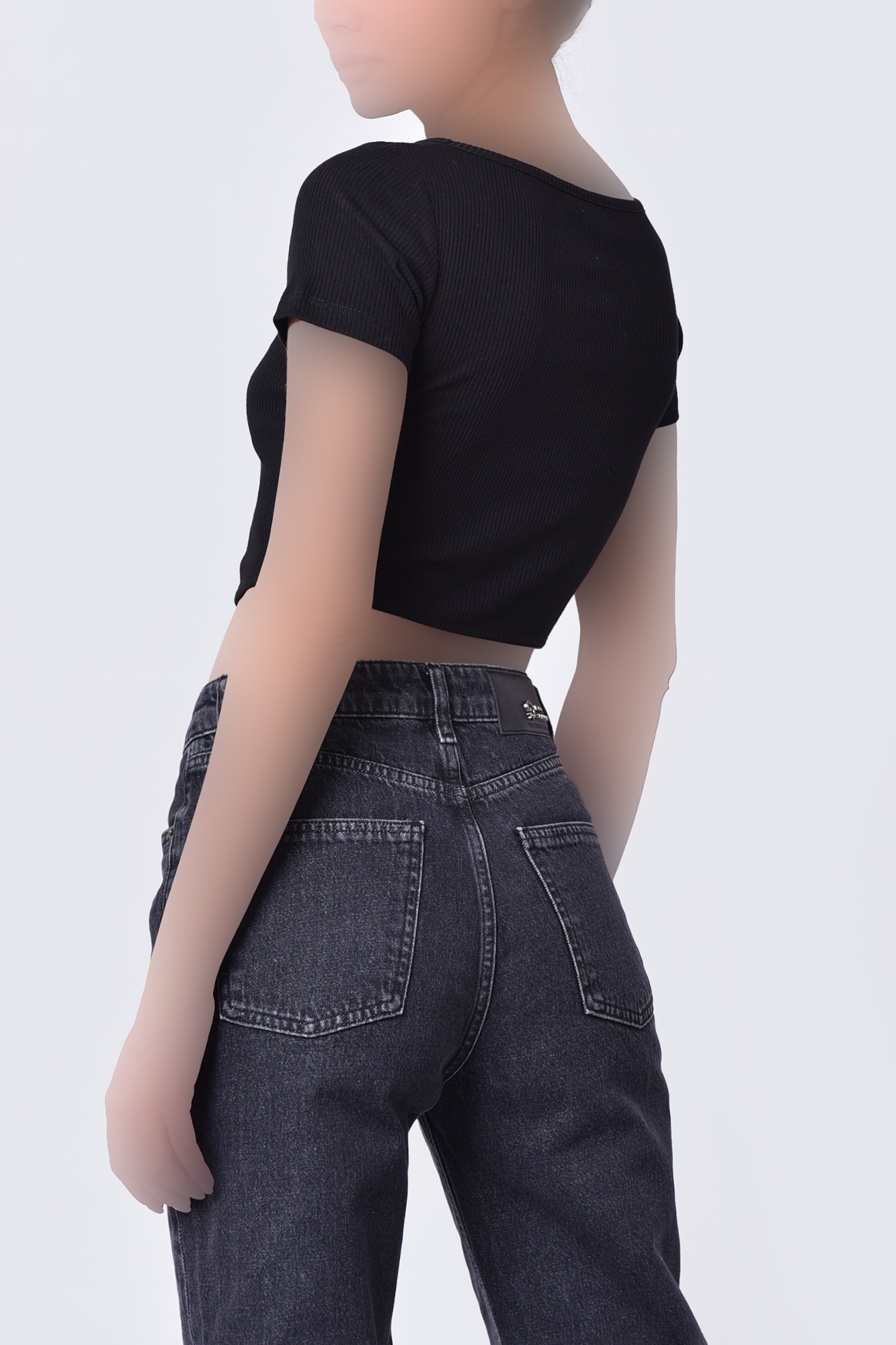 تیشرت آستین کوتاه ساده زنانه