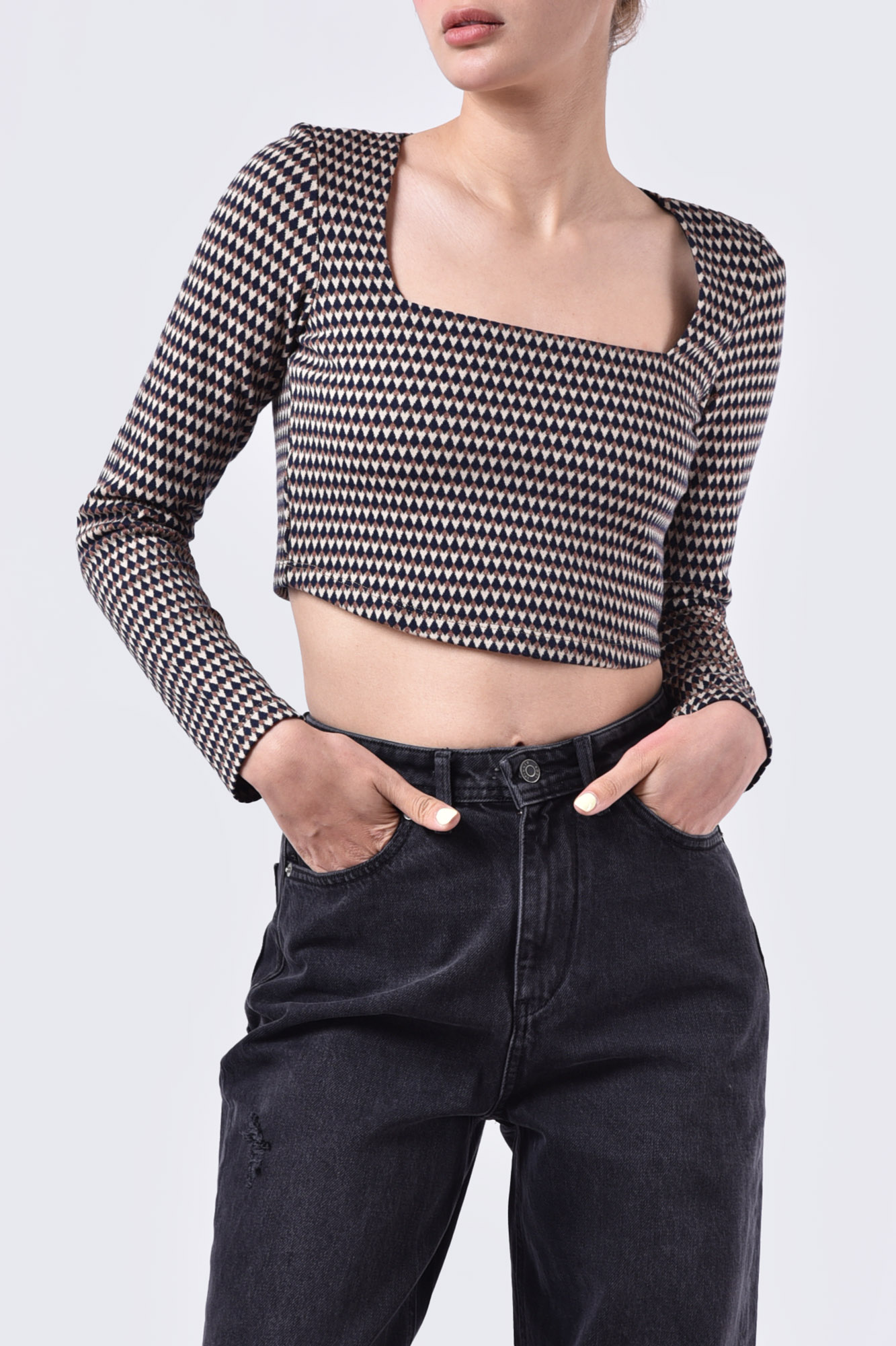 بلوز آستین بلند طرحدار زنانه