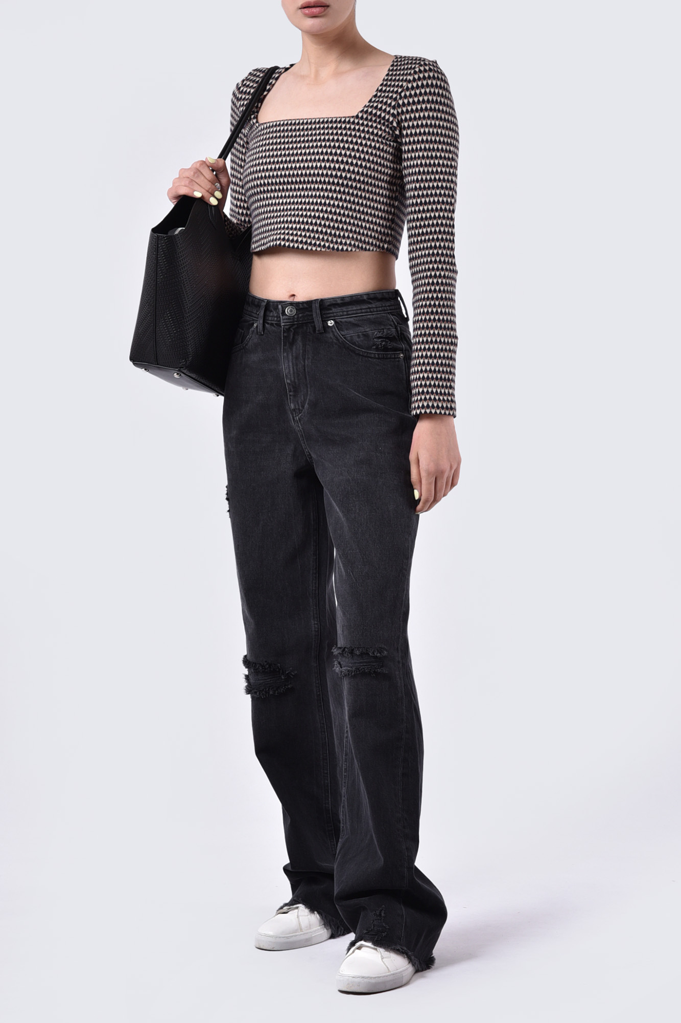 بلوز آستین بلند طرحدار زنانه