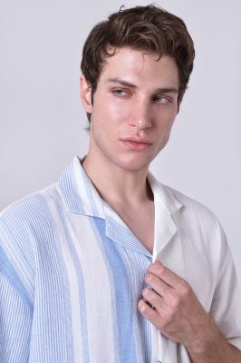 پیراهن آستین کوتاه طرحدار مردانه