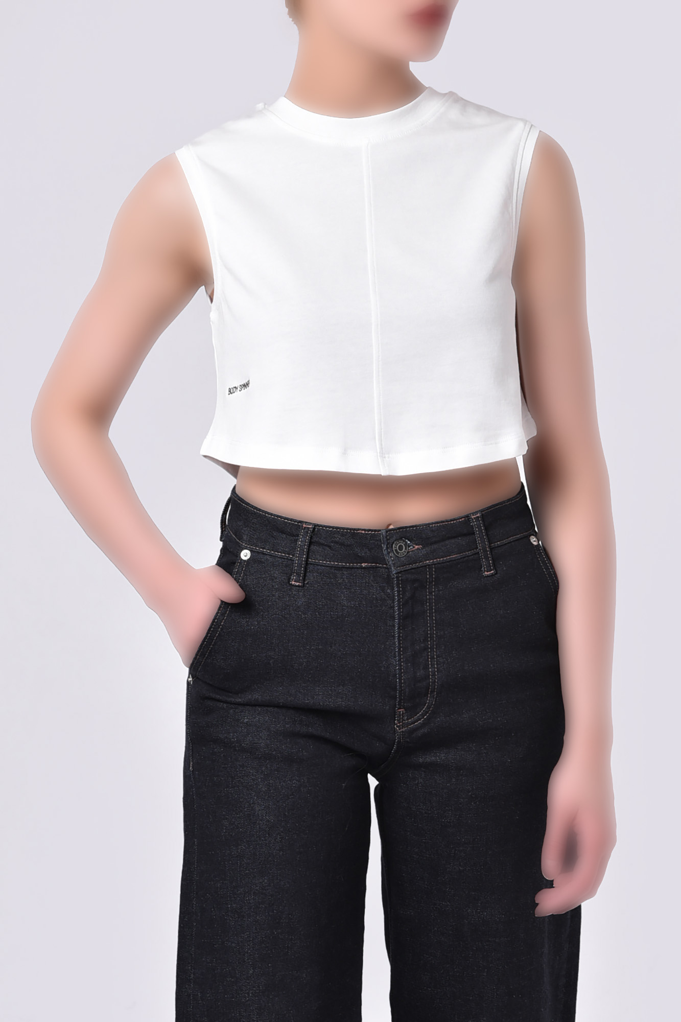 تاپ تیشرتی گلدوزی زنانه