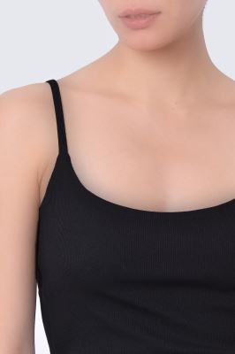 تاپ تیشرتی ساده زنانه