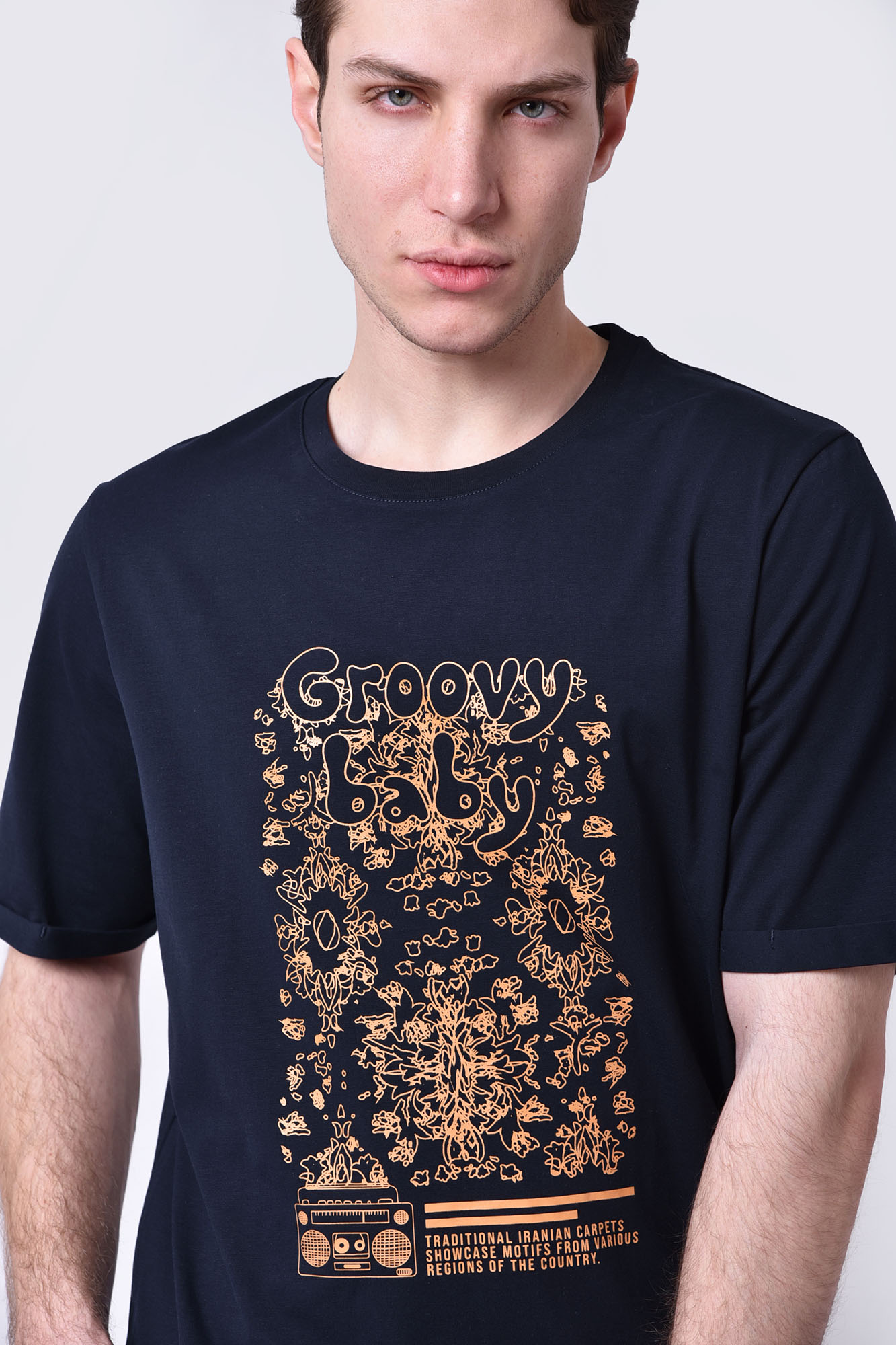 تیشرت آستین کوتاه چاپی مردانه