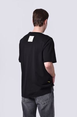 تیشرت آستین کوتاه چاپی مردانه