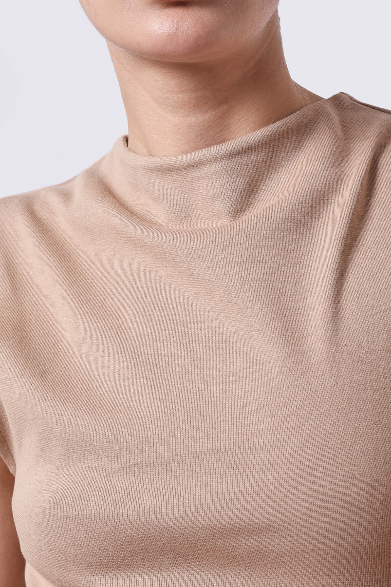 تاپ تیشرتی ساده زنانه