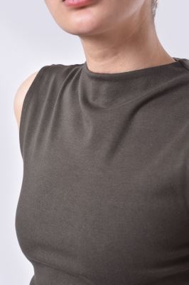 تاپ تیشرتی ساده زنانه