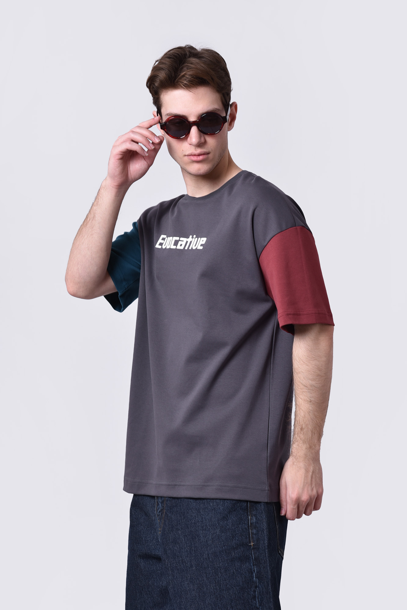 تیشرت آستین کوتاه چاپی مردانه