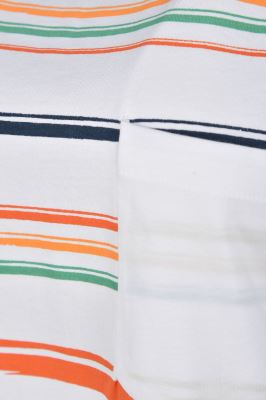 تیشرت آستین کوتاه چاپی زنانه