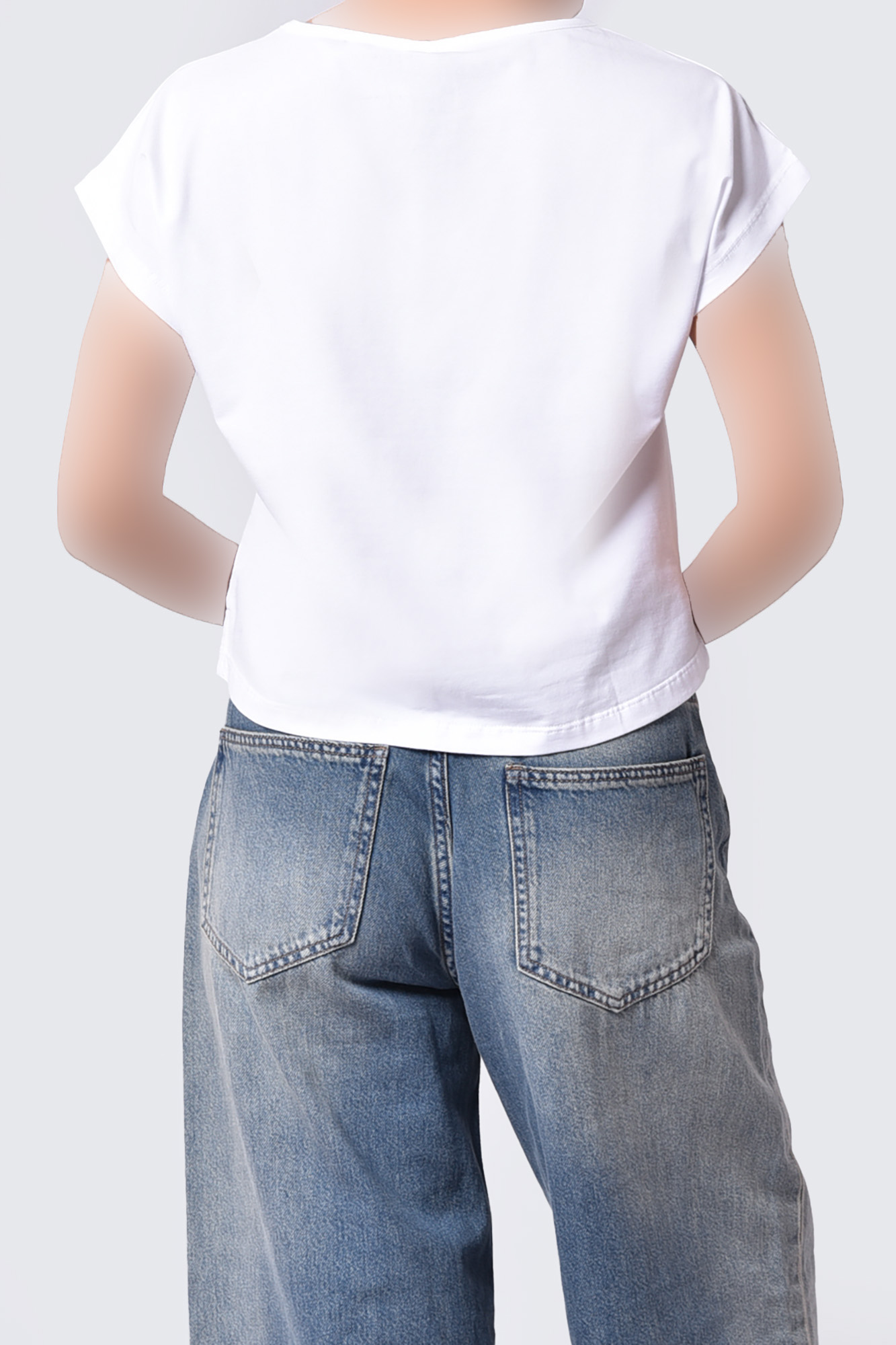 تاپ تیشرتی چاپی زنانه