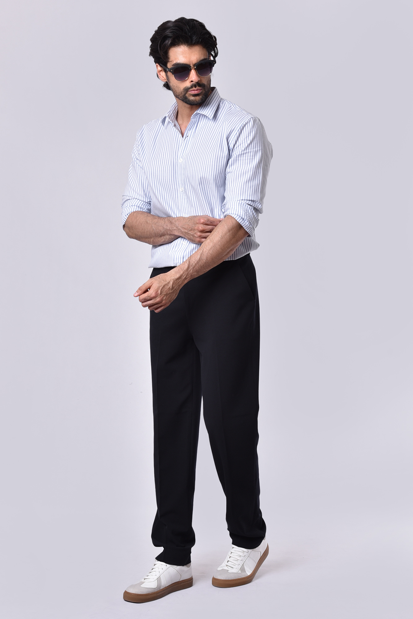 شلوار پارچه ای اسلیم ساده مردانه