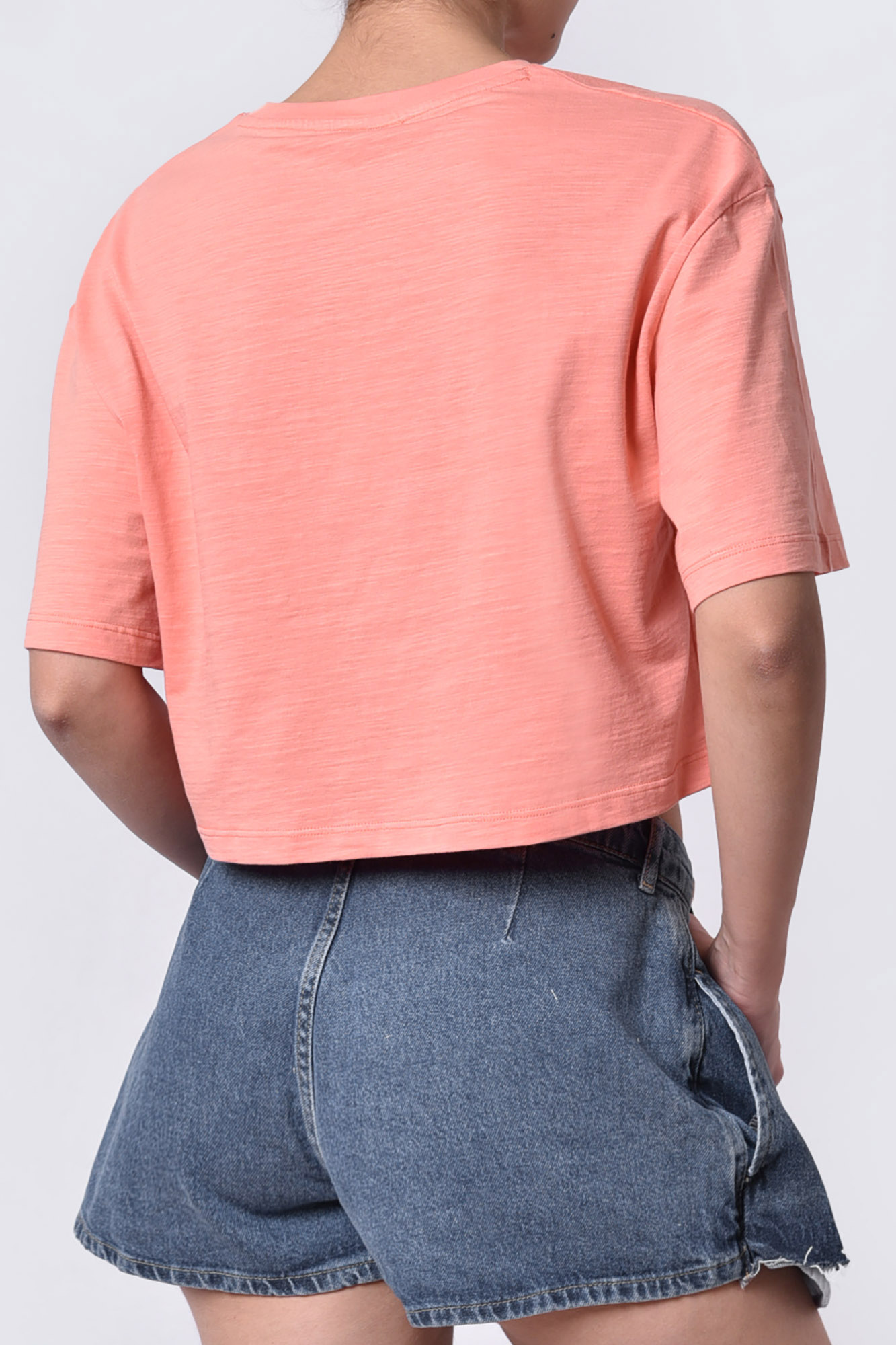 تیشرت آستین کوتاه ساده زنانه