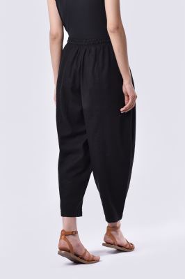 شلوار پارچه ای ساده زنانه