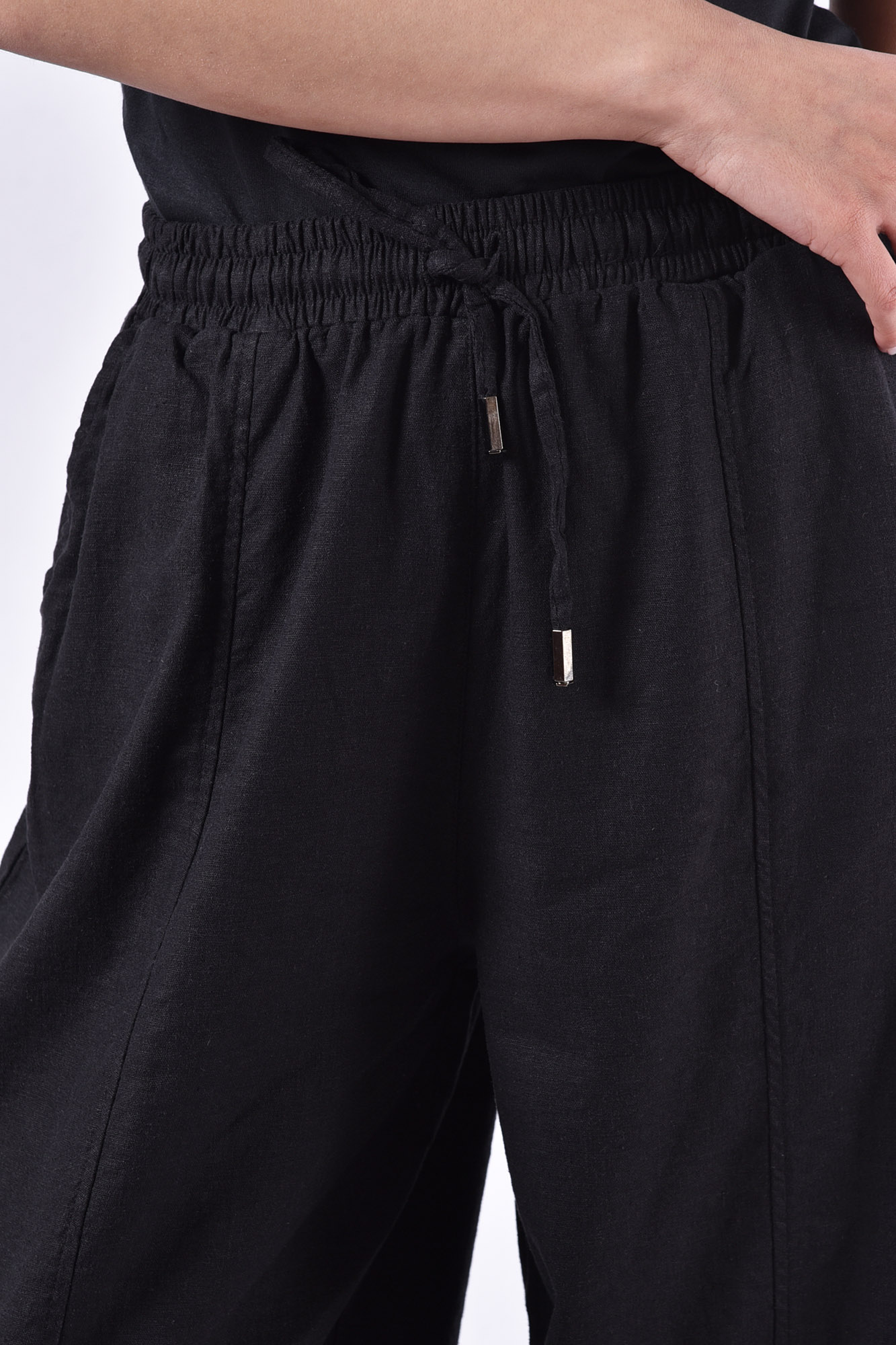 شلوار پارچه ای ساده زنانه