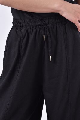 شلوار پارچه ای ساده زنانه