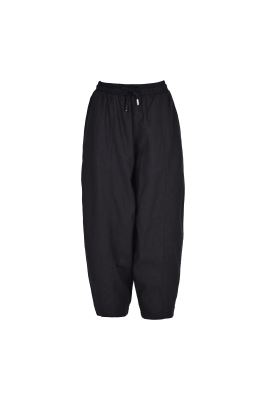 شلوار پارچه ای ساده زنانه